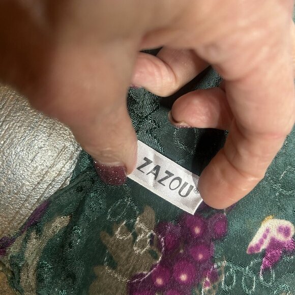 Zazou Green Floral Grapes Rectangular Viscose Scarf - Picture 5 of 8